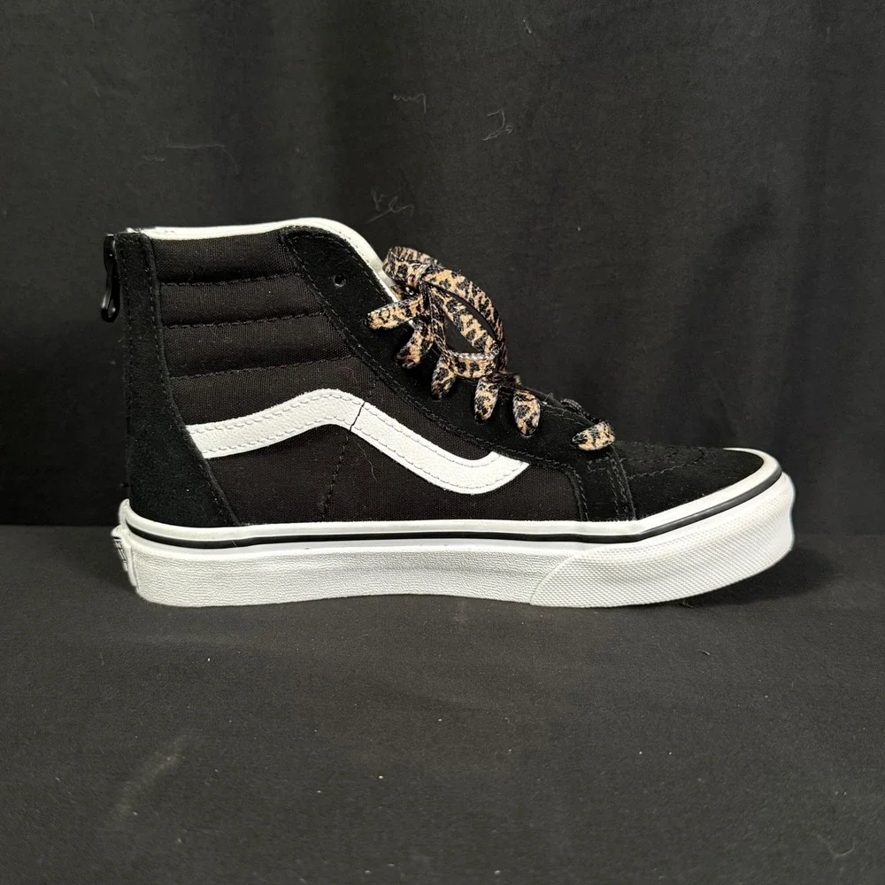 Vans Sk8-Hi Leopard Heart High Top Zip Sneakers Suede Black Youth 1.5 721356